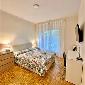 Villarroel Frühstückspension Barcelona