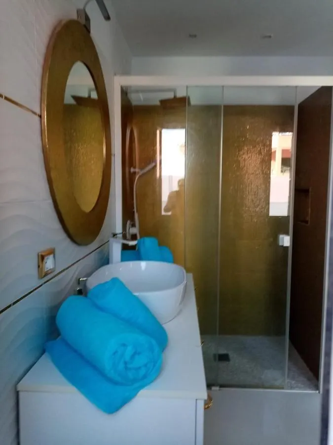 Aparthotel Mes 5 Bijoux à Arona  Espagne